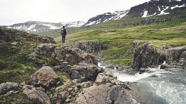 冰岛 徒步旅行 自然 单 景观 小山 高地 景区 风景