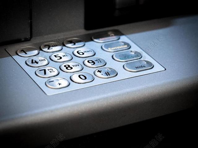 ATM 小键盘 数 秘密代码 数字字段 秘密数字 提取现金