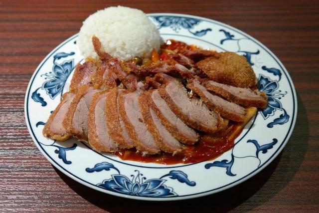 吃 午餐 中文 烧的鸭 鸭 脆皮鸭 香脆 炒 水稻 食欲