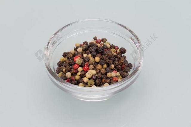 胡椒 尖锐 香料 花椒 谷物 季节 烹饪原料 五彩辣椒