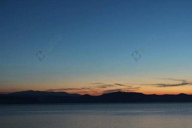 猪苗代湖 夜景 蓝色的天空 福岛 日落