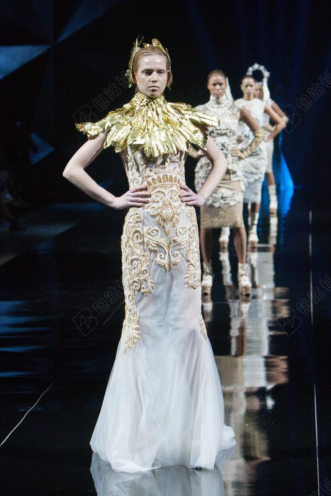 广告时尚时装秀背景图片