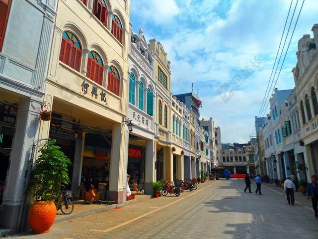 海口 中国 建筑物 结构 商铺 咖啡厅 人 城市 天空 云