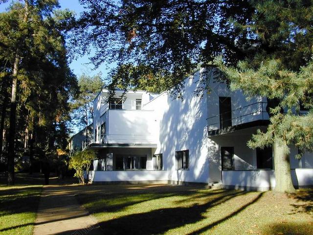 包豪斯 大师的房子解决 房子 GROPIUS 建设 正面 德绍