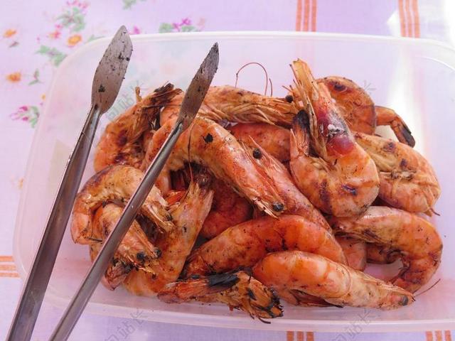 烧烤食品晚餐美味健康海鲜大虾背景图片