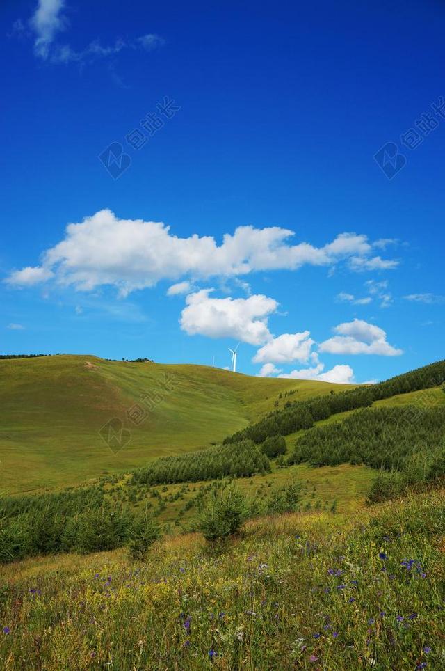 坝上草原蓝天白云山脉自然景观背景图片