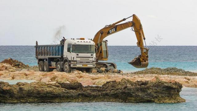 重机 挖掘机 卡车 工作 建设 玛丽娜 阿依 塞浦路斯