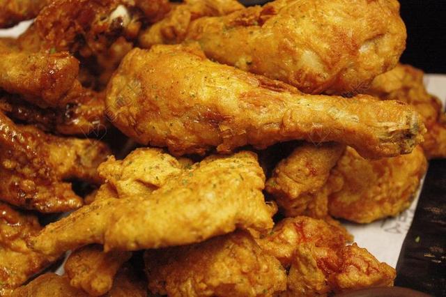 鸡 炒 鸡肉料理 食品 大韩民国 韩国鸡 鸡腿 食品摄影