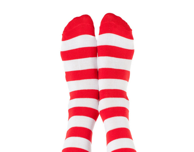 简约红白条纹袜子素材