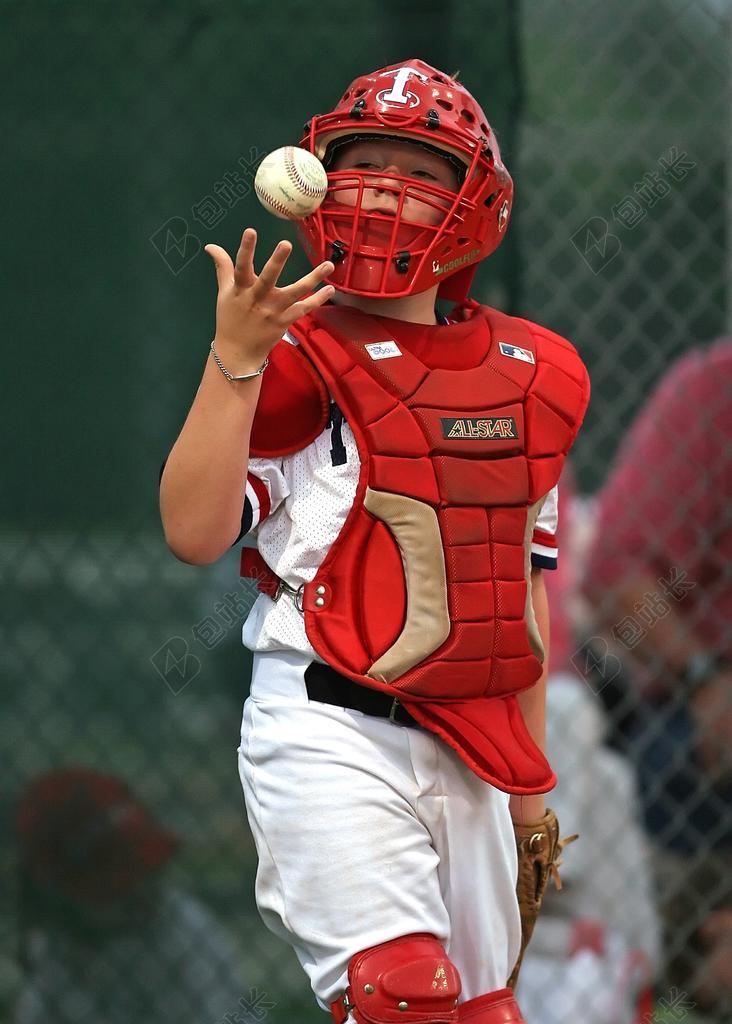 红衣棒球球手背景图片