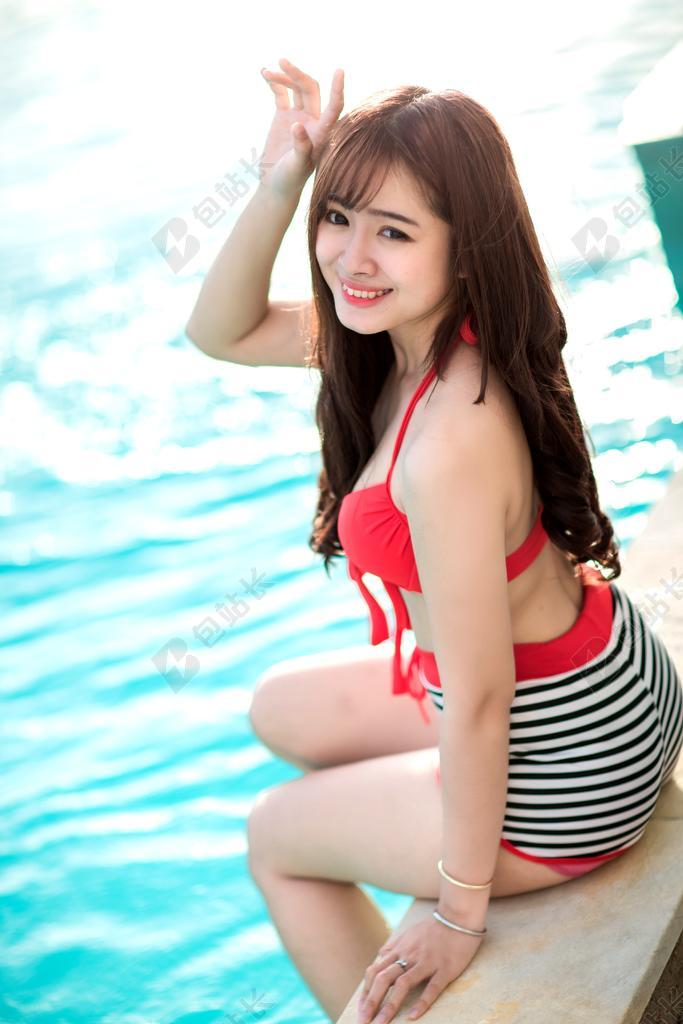 女孩 时尚 户外 妇女 生活方式 女性 比基尼 游泳 女子