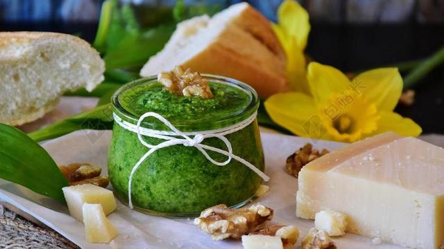 香蒜酱 熊的大蒜  草药 国产 野菜 油