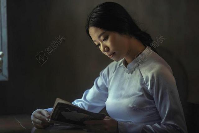 亚洲 女子 女孩 性感 胸部 乳房 皮肤 头发 丝绸 顺利