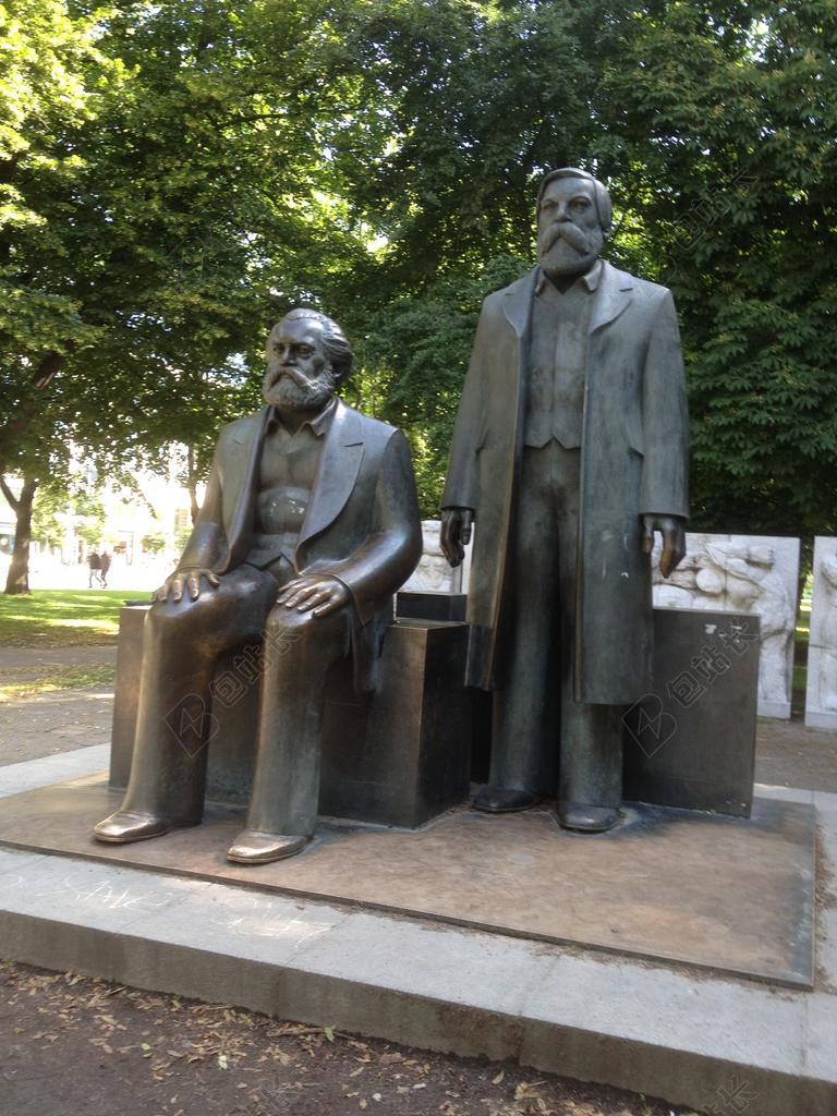 纪念碑 德国 柏林 马克思 天使 名胜古迹 旅游 艺术品