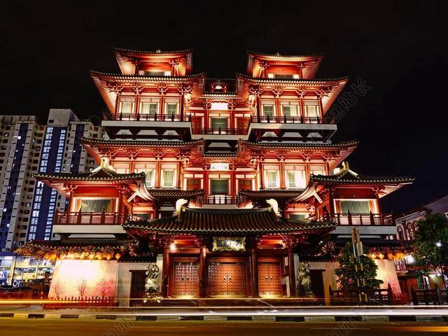 佛牙寺龙华院 新加坡 唐人街 佛教 夜 旅游景点 宗教 祈祷