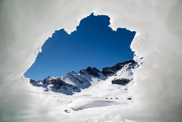 冬天 山 雪 高山 冰 瑞士 MELCHSEE 富如特 雪洞