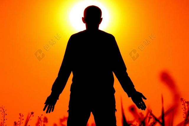 黑黄人物夕阳下的人物男子户外太阳自然背景图片