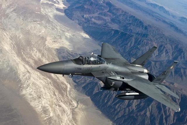 战斗机 F 15 罢工鹰 喷气式战斗机 战机 射流 飞机 飞