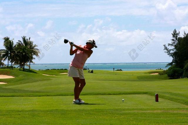 高尔夫 女子 三通 高尔夫俱乐部 最酷的 体育 行动 球类运动