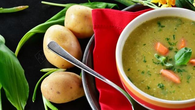 土豆汤 马铃薯 汤 熊的大蒜 食用 食品 营养 午餐 健康