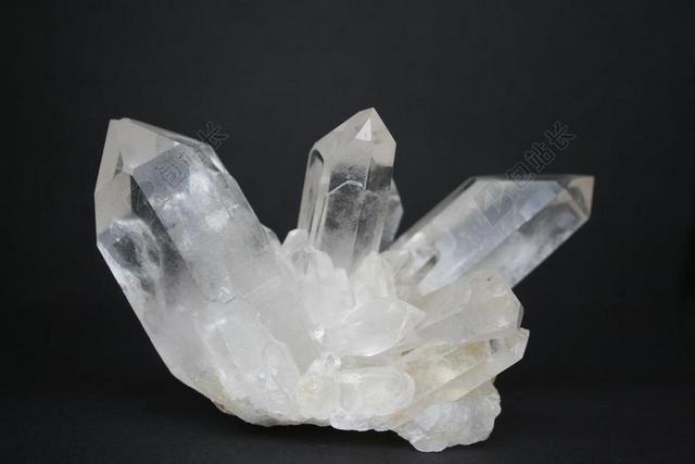 白水晶 水晶 矿产 透明 创业板 药石 矿物质