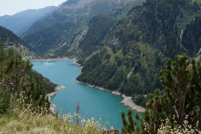 马耳他谷 马耳他 水库 电厂 水电站 坝 景观 山 人工