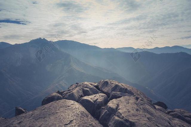 山 高峰 首脑会议 悬崖 山谷 天空 云 景观