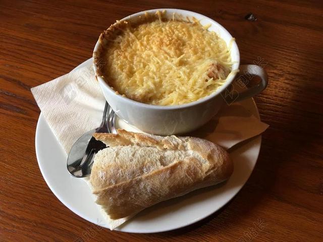 食品 汤 餐 区域性 厨房 饭汤 洋葱汤 林堡 地方菜