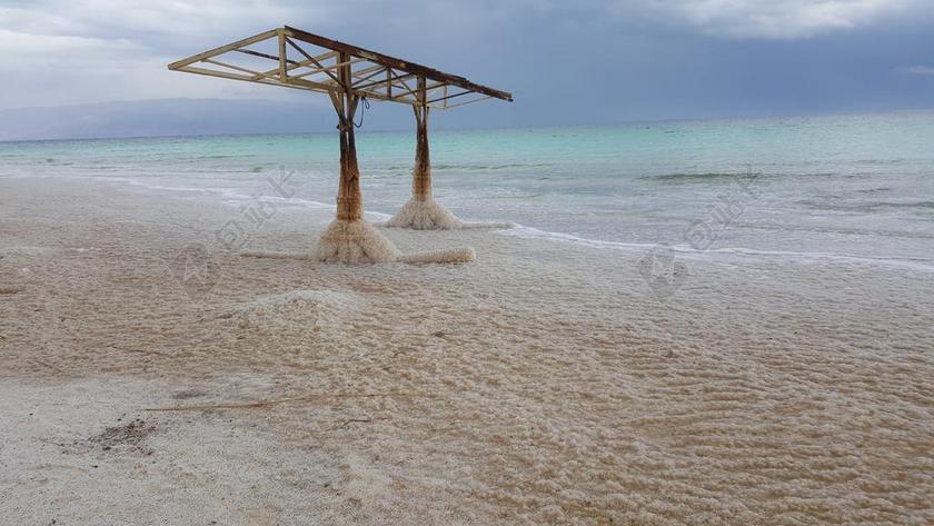 死海 盐 死 假期 石 盐壳 海 沙 咸 木质屋顶 旅行