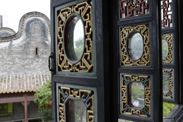 金黑建筑古典中式的窗户设计窗户建筑设计背景图片