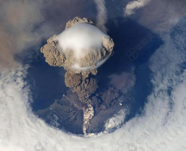 火山爆发 火山 火山活动 水流 2009 鸟瞰图 团烟雾