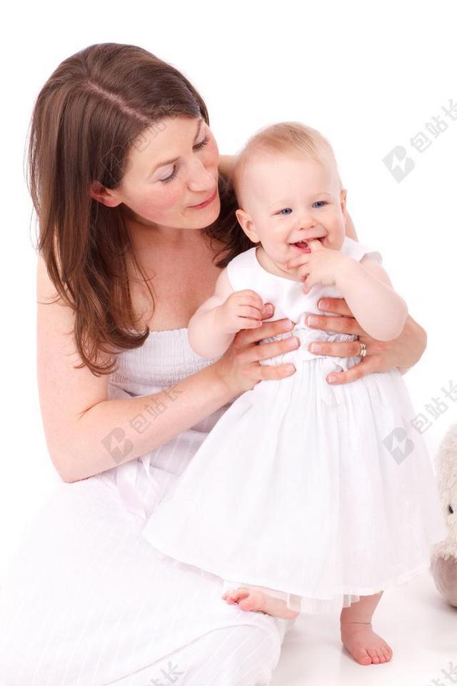 婴儿 高加索 儿童 清洁 女孩 快乐 孩子 小 寻找 妈妈