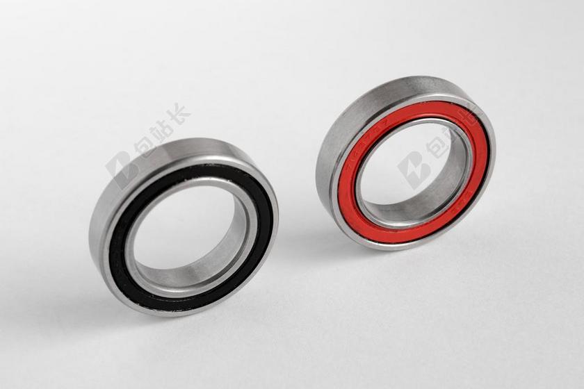 机械小巧两个圆环轴承机器配件背景图片