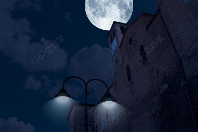 夜 LUNA 天空 满月 云 光 城堡 路灯