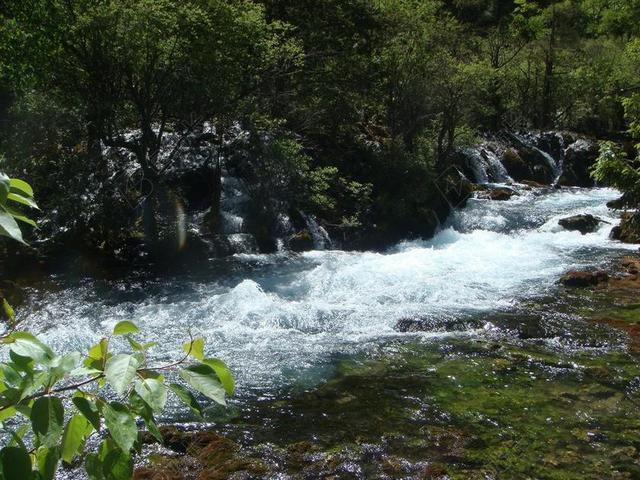 山水 河流 溪水