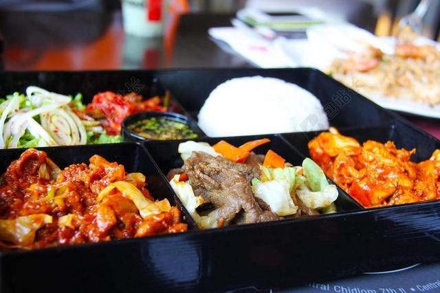 韩国食品 水稻 肉 牛肉 猪肉 饿 面条 美味 大虾 曼谷