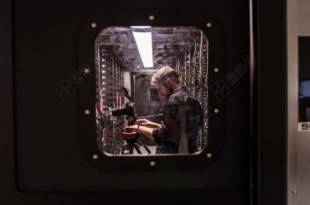 黑色现代科技摄影艺术拍照工作中背景图片