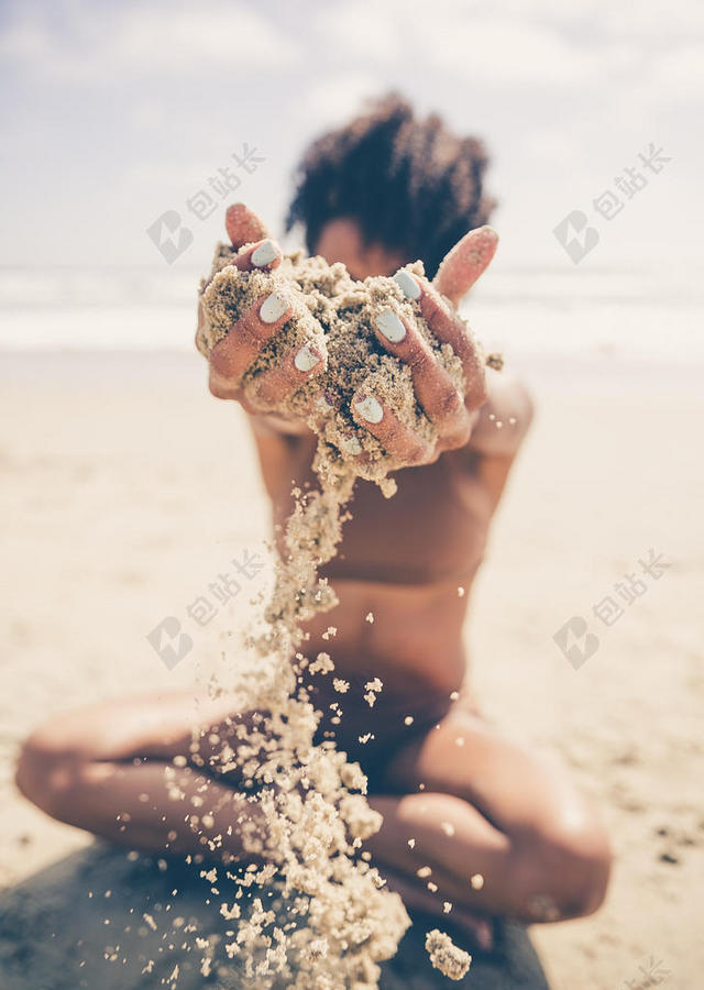 白色艺术唯美人像近景特写动态摄影背景图片