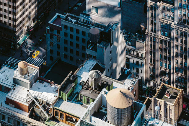 建筑高楼大厦都市城市精光背景图片