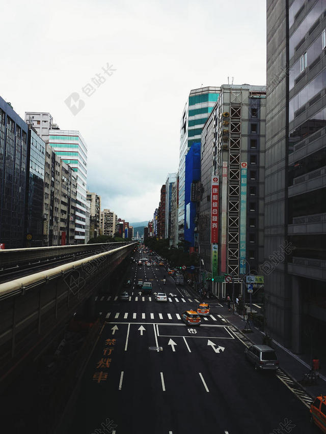 黑色旅游时尚高楼大厦城市背景图片