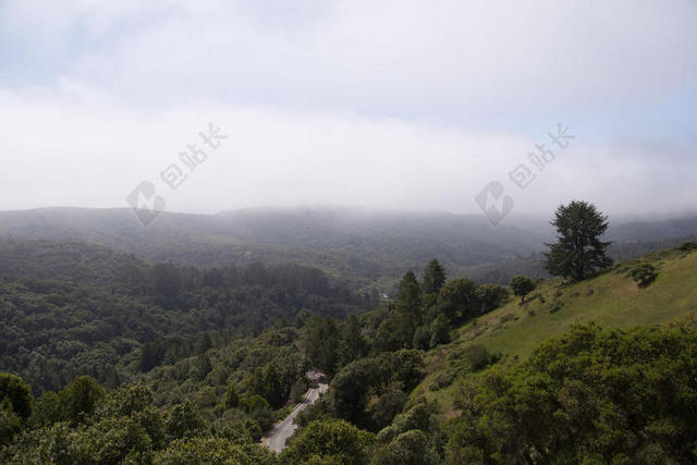 绿色旅游自然唯美山峰背景图片