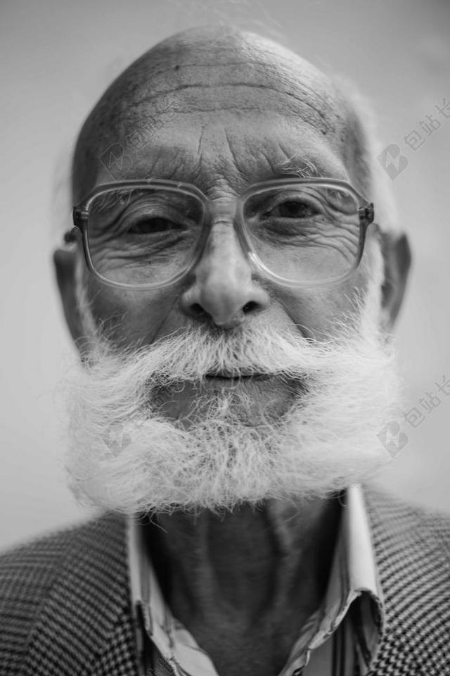 灰色人物慈祥胡子老人老者摄影背景图片
