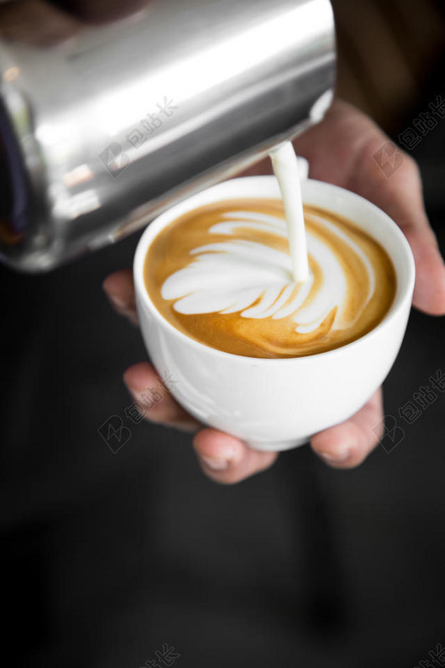 艺术 咖啡师 饮料 咖啡因 卡布奇诺 咖啡 杯子 杯子 属于 咖啡 喝 意大利浓咖啡 热的 拿铁咖啡 拿铁咖啡 艺术 牛奶 杯子