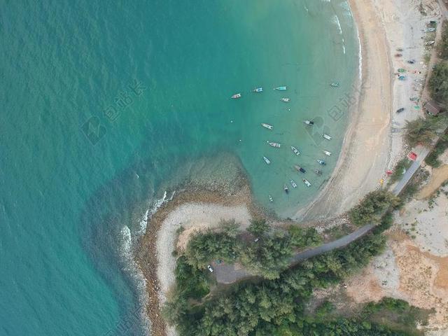空中 射击 空中 看法 海滩 鸟 眼睛 看法 船 潜水 环境 港湾 岛 景观 自然 海洋 在户外 路 沙 风景 海 海景 海滨 旅行 树 热带的 绿松石 假期 水
