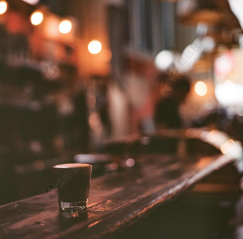 商务 商人 电子商务 股票交易所 业务 工作  建筑 大厦 建筑物 建设 城市 都市 时尚 现代化 购物 商场 流行 时尚 美丽 商场 店铺 商家 购物 旅行 旅游 行程 度假 休闲 度假 假日 室内 室内装修 装潢 艺术设计 家装 美食 食品 餐饮 咖啡 咖啡厅 咖啡馆  饮料 喝酒 饮水 音乐 音乐会 演唱会  清新 新鲜 餐厅 餐馆 美食 加拿大 城市 城市生活 现代化