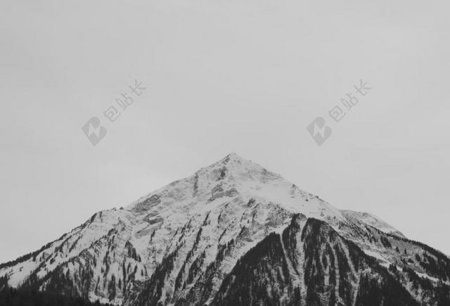 商务 商人 电子商务 股票交易所 业务 工作  星空 星星 闪光 明星  风景 风光 美景 田园 山水 山 山峰 顶峰 景色  爱情 恋爱 恋人 情人 情侣 浪漫 冬季 冬天 新年 肖像 人物特写 画像 天空 树木 丛林 森林 可爱的 全身像 白色 浅色 黑白 简单 清新 黑色 暗色 黑白 昏暗