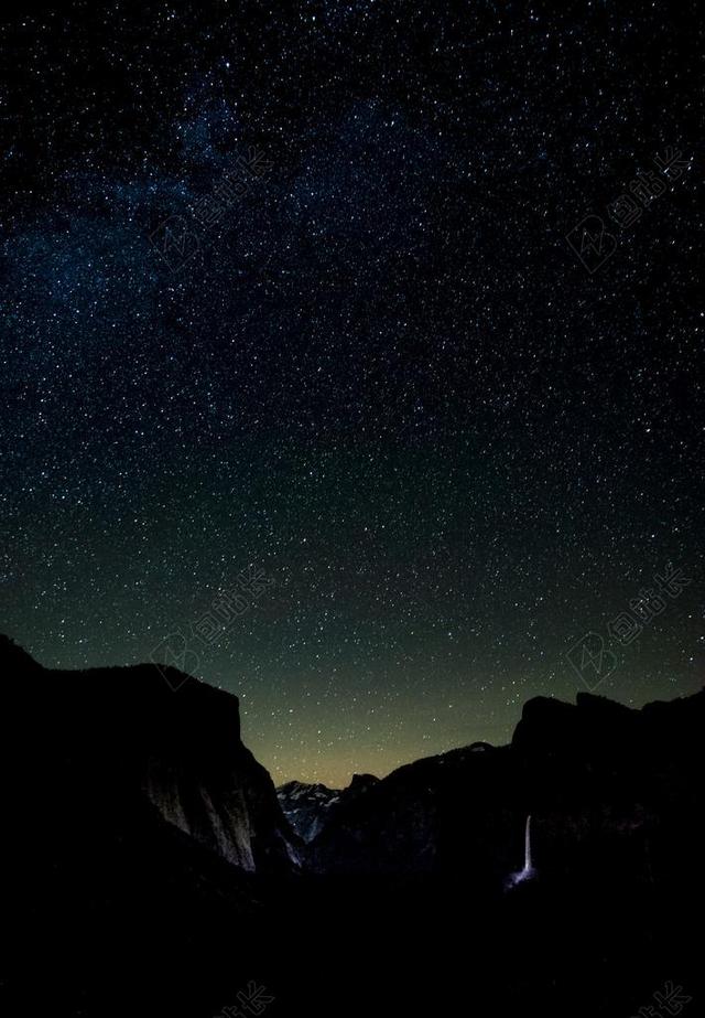 星空 星星 闪光 明星   星空 太空 空间  风景 风光 美景 田园 山水  夜晚 晚上 黑夜 黑暗 灯光 霓虹灯 山 山峰 顶峰 景色 爱情 恋爱 恋人 情人 情侣 浪漫 肖像 人物特写 画像 天空 全身像 自然 环境 可爱的  雨 下雨 惬意 山 山峦 山峰
