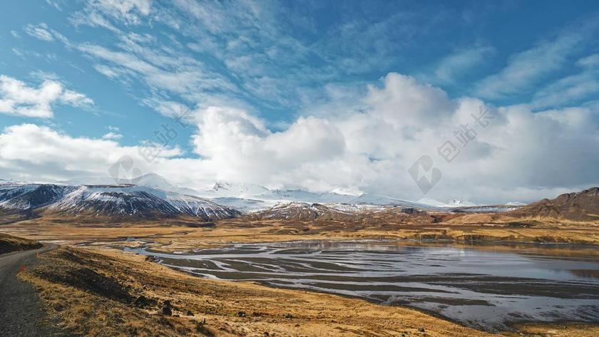 风景 风光 美景 田园 山水  道路 旅途 路途 户外 街道 公路 山 山峰 顶峰 景色 爱情 恋爱 恋人 情人 情侣 浪漫 自然 环境 可爱的 海 海水 大海 云 云朵 天空 雨 下雨 惬意