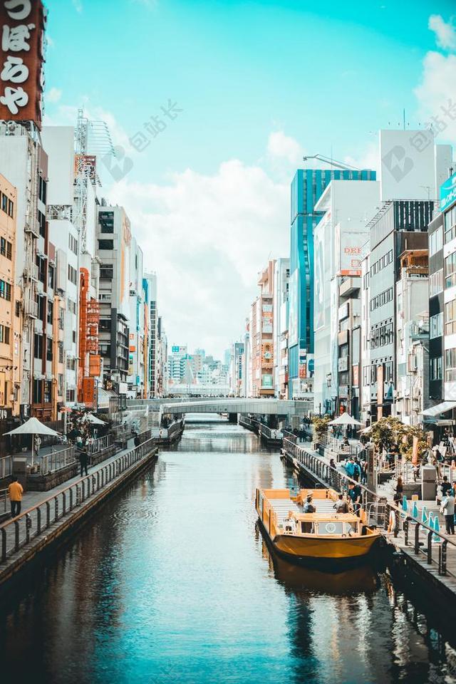 星空 太空 空间 建筑 大厦 建筑物 建设 风景 风光 美景 田园 山水 墙 围墙 表面 隔阂 背景 爱情 恋爱 恋人 情人 情侣 浪漫 冒险 探险 远足 度假 旅游 休闲 挑战 极限运动 旅行 旅游 行程 度假 休闲 度假 假日 天空 可爱的 全身像 日本 城市 现代生活  白色 浅色 黑白 简单 清新 男士 男性 男人
