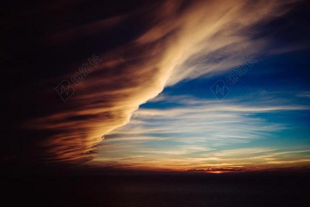 星空 太空 空间 夜晚 晚上 黑夜 黑暗 灯光 霓虹灯 日落 夕阳 太阳  风景 风光 美景 田园 山水 地球 泥土 草地 操场 美女 丽人 优雅 美丽 漂亮 女孩 女人 女性 纹理 组织 材料 花纹  灯光 光线 激光 打火机 天空 母亲 母爱 书 书籍 阅读 云 云朵 天空 钟 时钟 时间